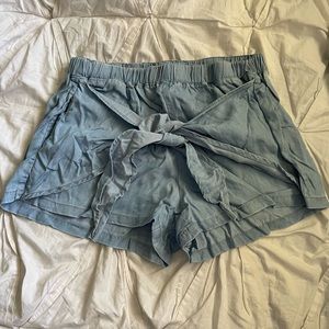 Nectar Clothing linen blend front tie shorts size M